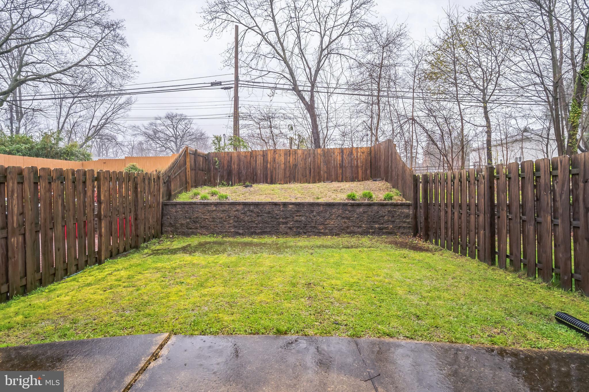 18 Farnwood Road Mount Laurel, NJ 08054 - Photo 23 of 24 Back yard