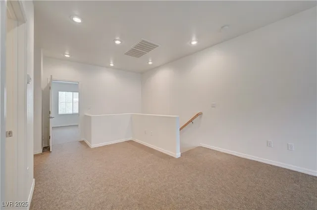 $400,000 | 11428 Belmont Lake Drive, Unit 102, Las Vegas, NV 89135