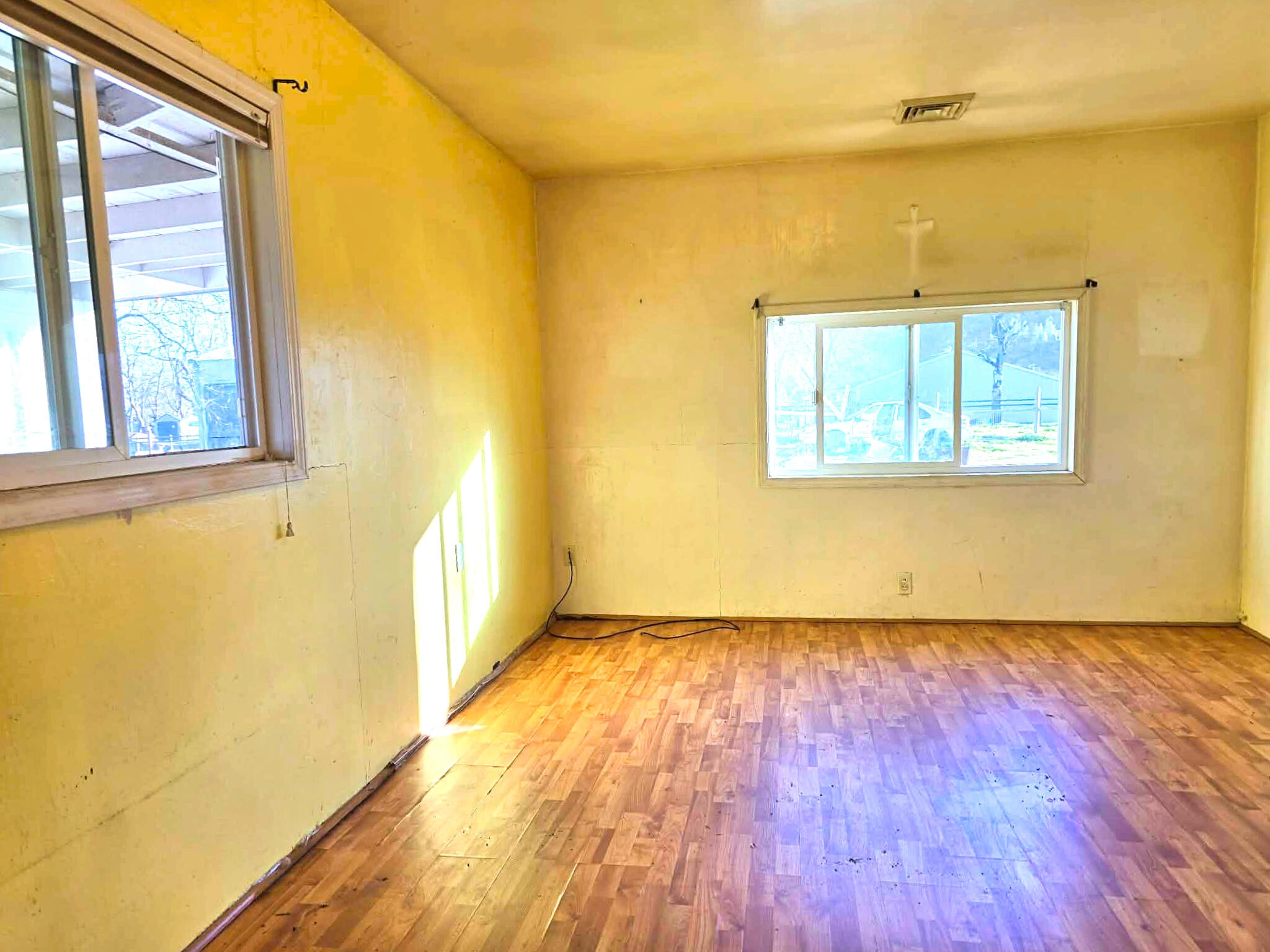 11220 Duggan Road White City, OR 97503 - Photo 18 of 28 bedroom 3