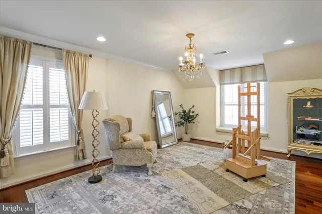 $1,250,000 | 33 Louisa Beall Lane, Charles Town, WV 25414