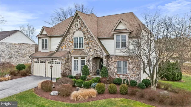 $1,250,000 | 33 Louisa Beall Lane, Charles Town, WV 25414