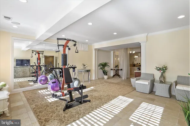 $1,250,000 | 33 Louisa Beall Lane, Charles Town, WV 25414