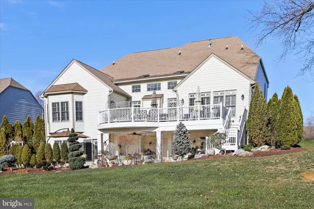 $1,250,000 | 33 Louisa Beall Lane, Charles Town, WV 25414