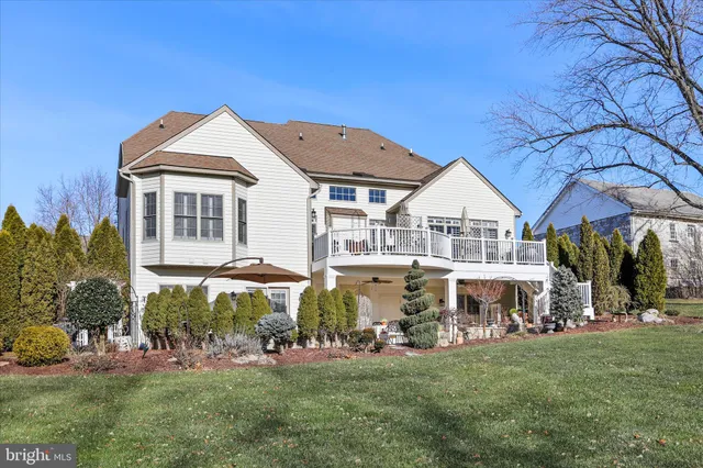 $1,250,000 | 33 Louisa Beall Lane, Charles Town, WV 25414