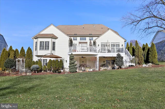 $1,250,000 | 33 Louisa Beall Lane, Charles Town, WV 25414