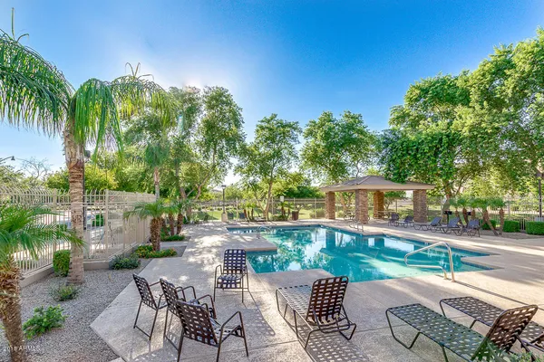$384,900 | 4272 East Jasper Drive, Gilbert, AZ 85296