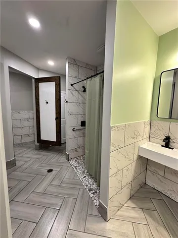 $185,000 | 1503 Wingate Way, Unit 1503, Sandy Springs, GA 30350