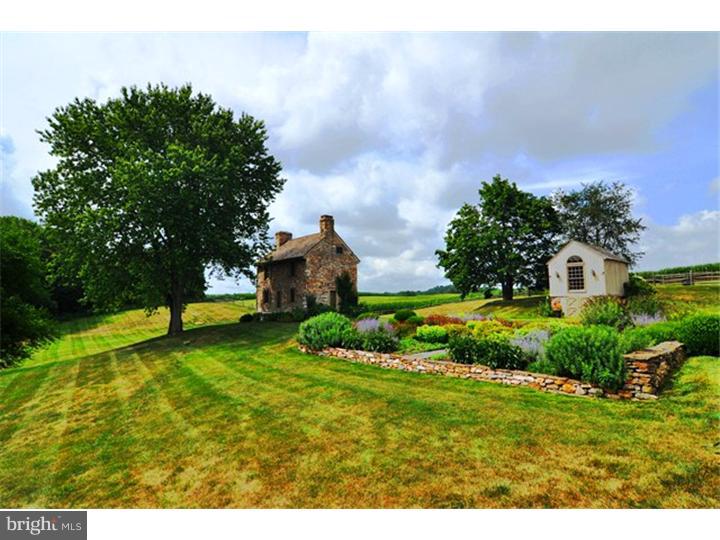 513 McCue Road Avondale, PA 19311 - Photo 1 of 21 Gallery Image 1