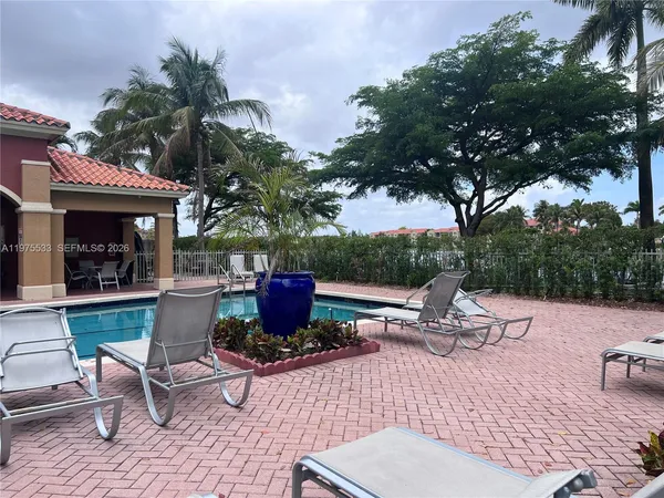 $3,100 | 6104 Northwest 114th Place, Unit 213, Doral, FL 33178