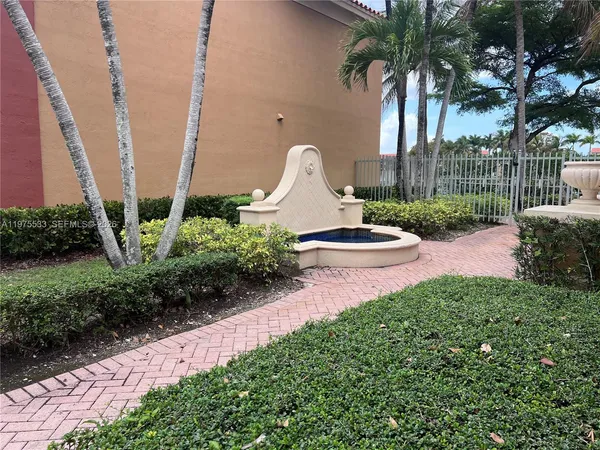 $3,100 | 6104 Northwest 114th Place, Unit 213, Doral, FL 33178