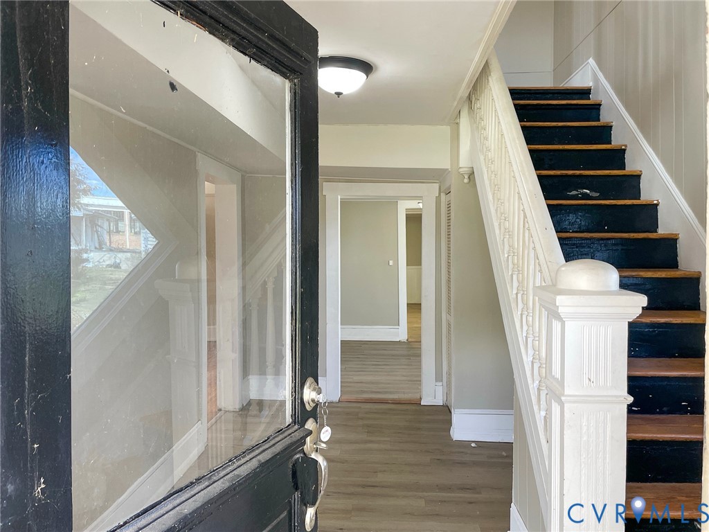 1016 Court Street Victoria, VA 23974 - Photo 2 of 29 a view of front door with stairs