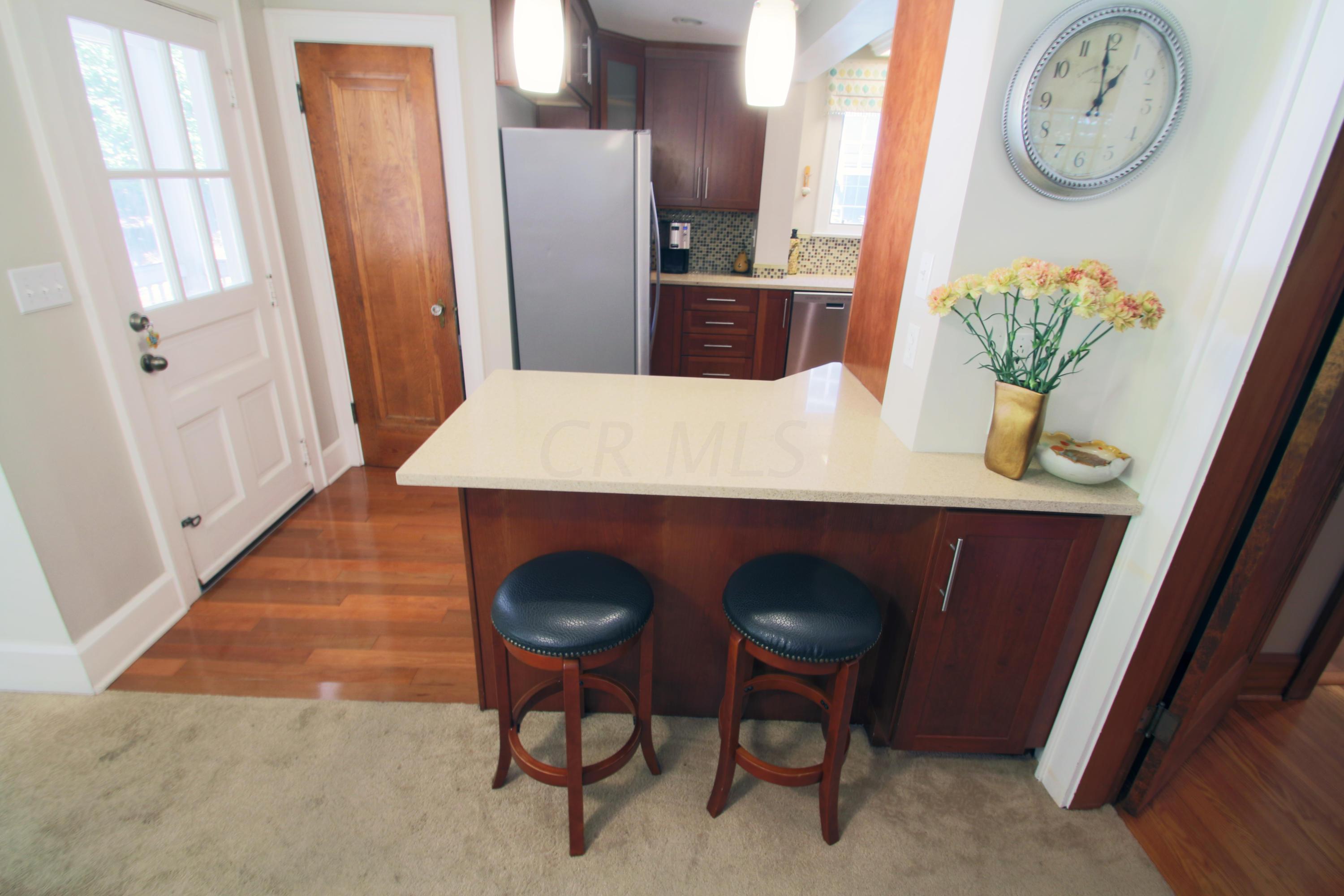 252 Brevoort Road Columbus, OH 43214 - Photo 17 of 48 Gallery Image 17