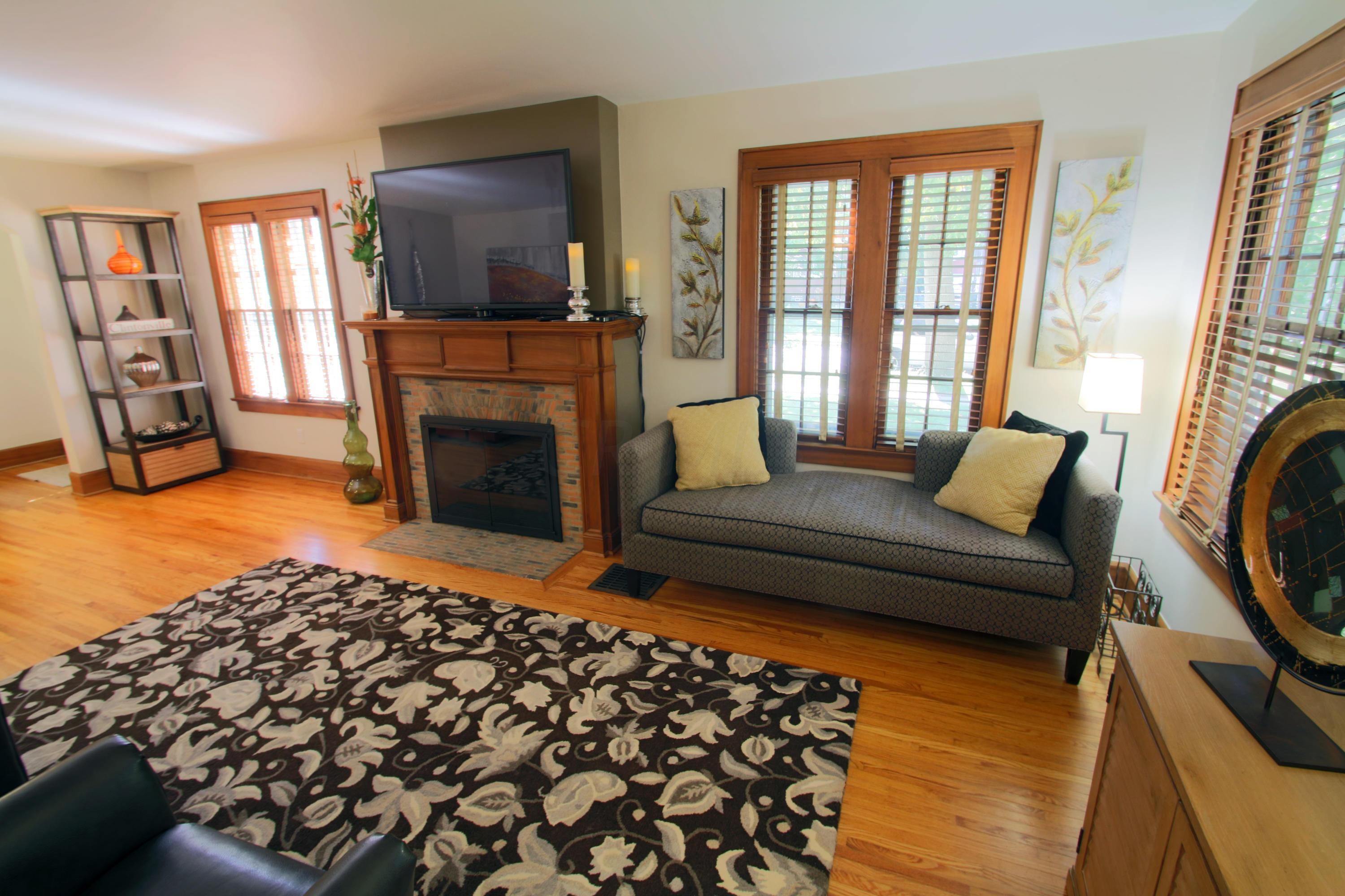 252 Brevoort Road Columbus, OH 43214 - Photo 5 of 48 Gallery Image 5
