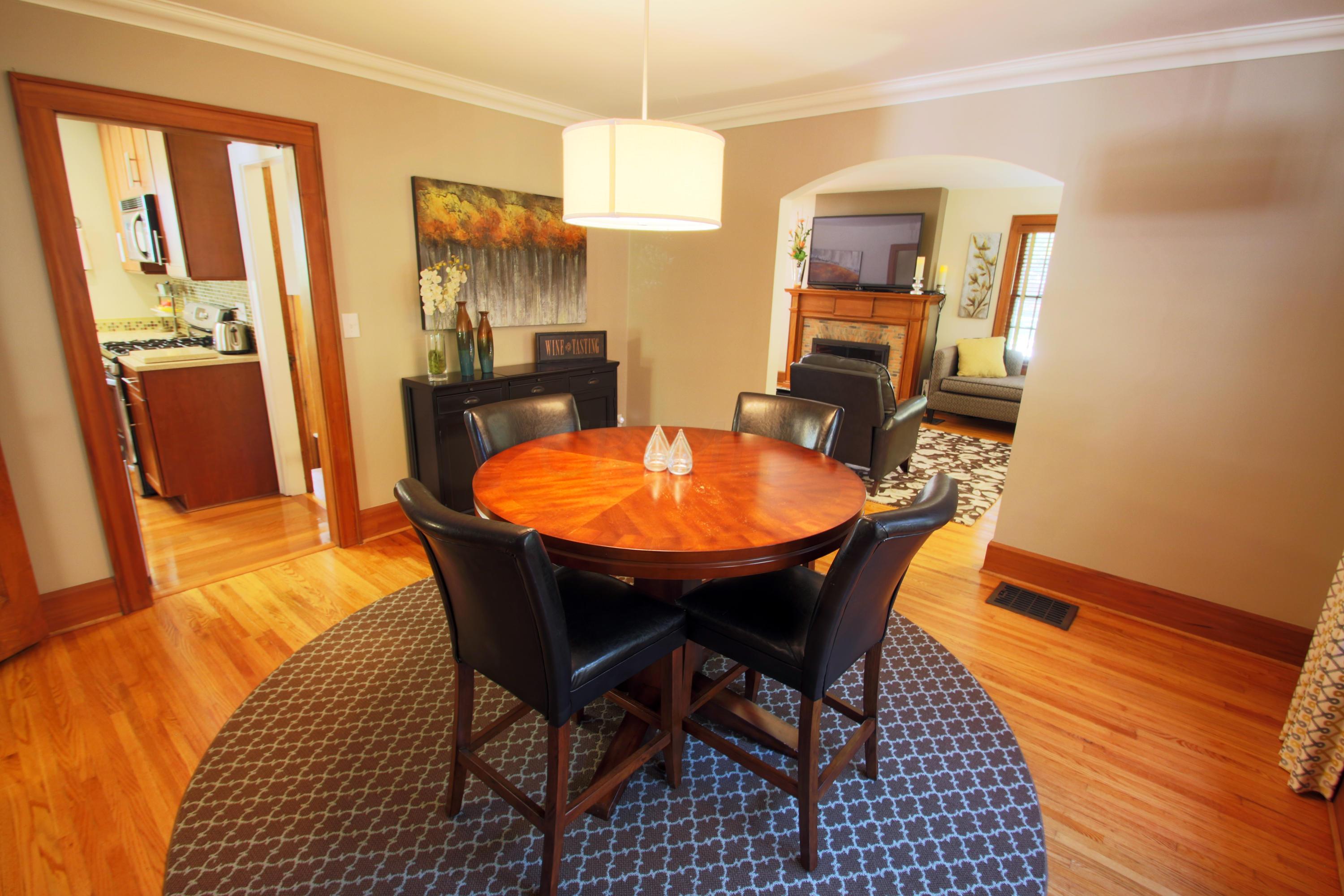 252 Brevoort Road Columbus, OH 43214 - Photo 9 of 48 Gallery Image 9
