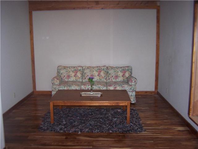 7170 Cook Road Powell, OH 43065 - Photo 15 of 18 Gallery Image 15