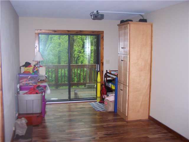 7170 Cook Road Powell, OH 43065 - Photo 16 of 18 Gallery Image 16