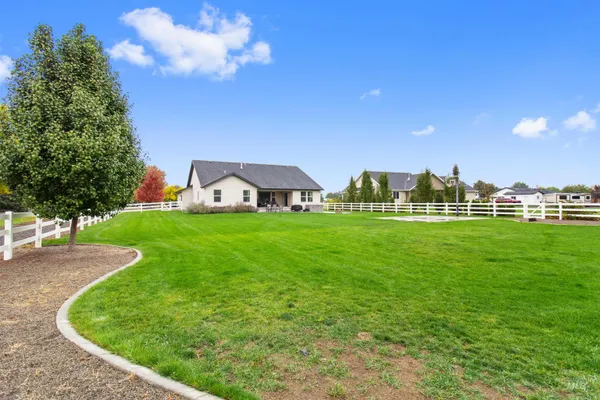 $639,900 | 919 9th Avenue East, Gooding, ID 83330