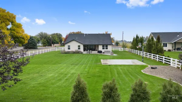 $639,900 | 919 9th Avenue East, Gooding, ID 83330