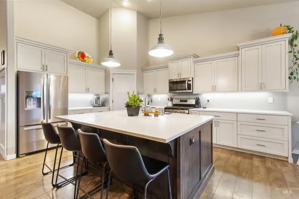 $639,900 | 919 9th Avenue East, Gooding, ID 83330