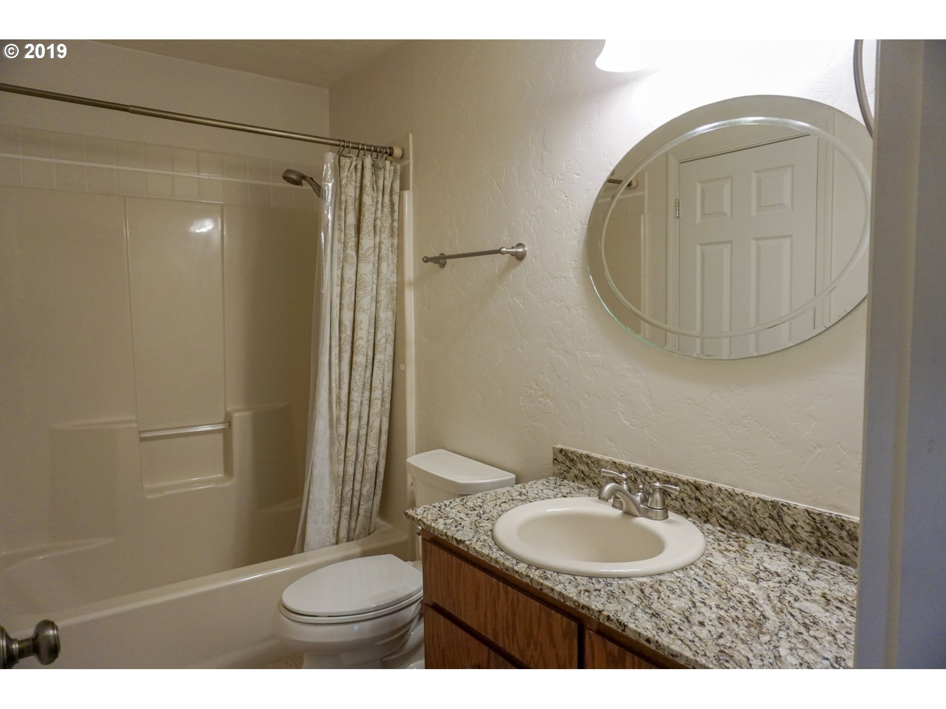 7282 B Street Springfield, OR 97478 - Photo 17 of 27