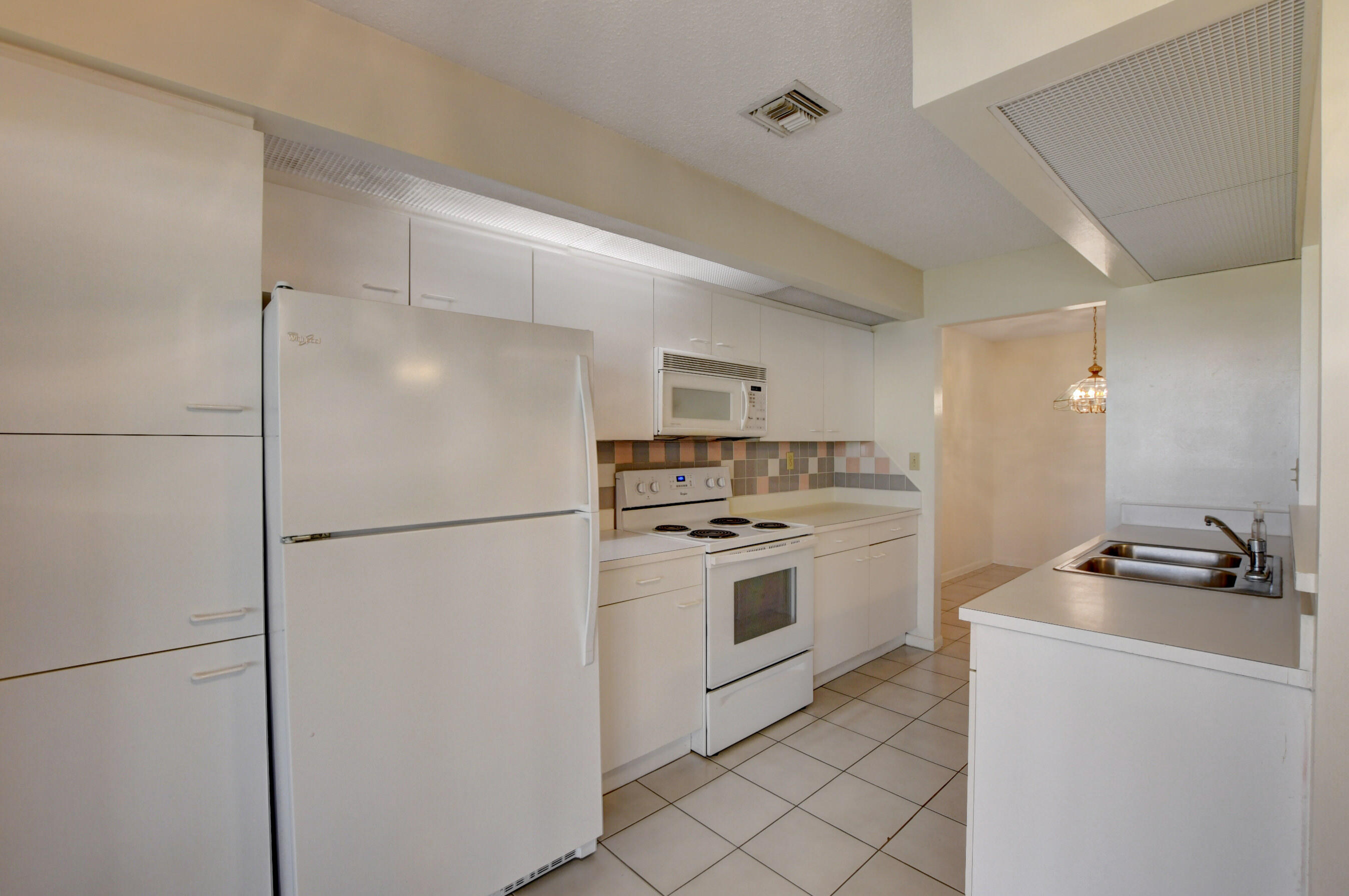5112 Pointe Emerald Lane, Unit 5112 Boca Raton, FL 33486 - Photo 16 of 47 EBF_4416And4more
