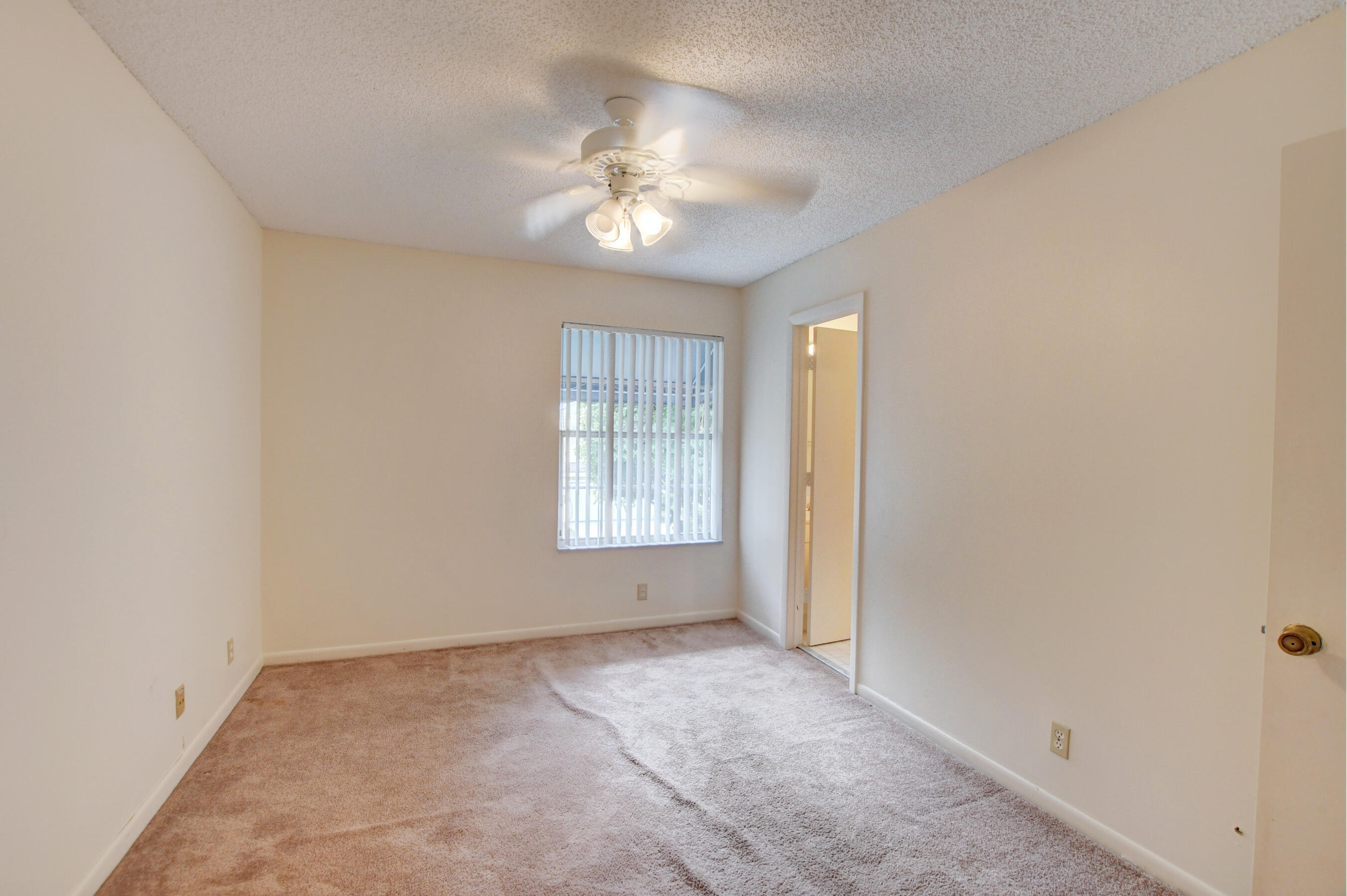 5112 Pointe Emerald Lane, Unit 5112 Boca Raton, FL 33486 - Photo 32 of 47 EBF_4496And4more