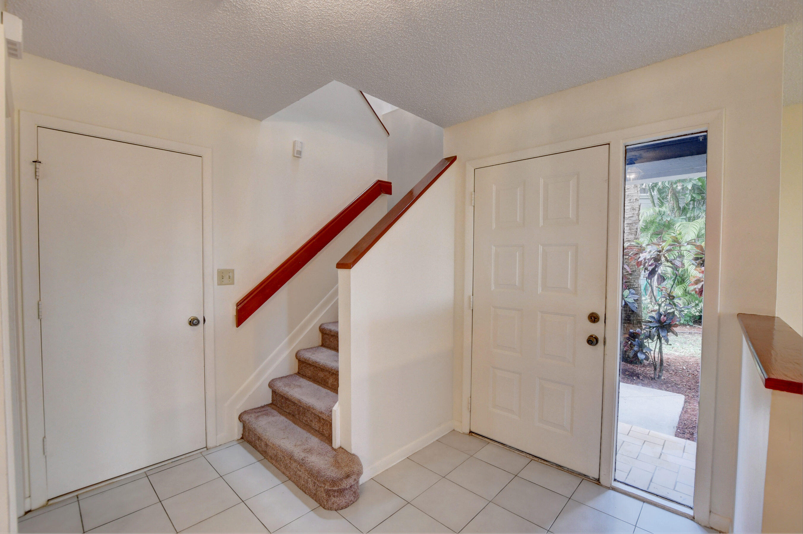 5112 Pointe Emerald Lane, Unit 5112 Boca Raton, FL 33486 - Photo 4 of 47 EBF_4356And4more