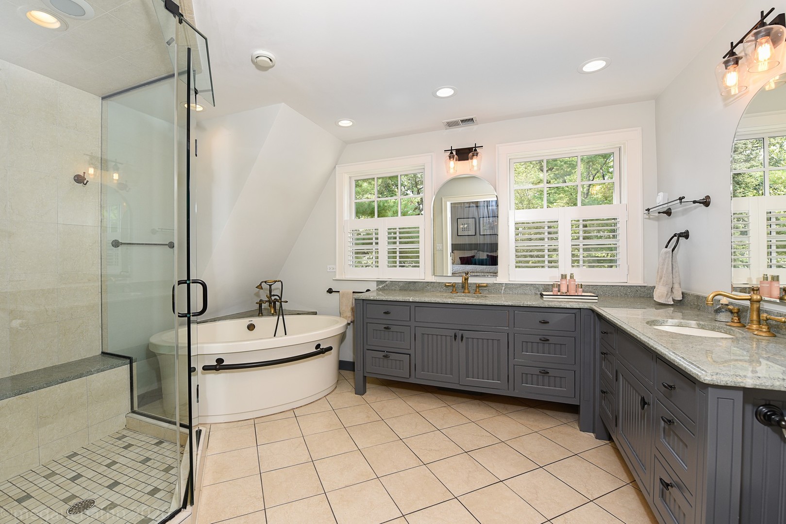 322 Sheridan Road Winnetka, IL 60093 - Photo 15 of 21