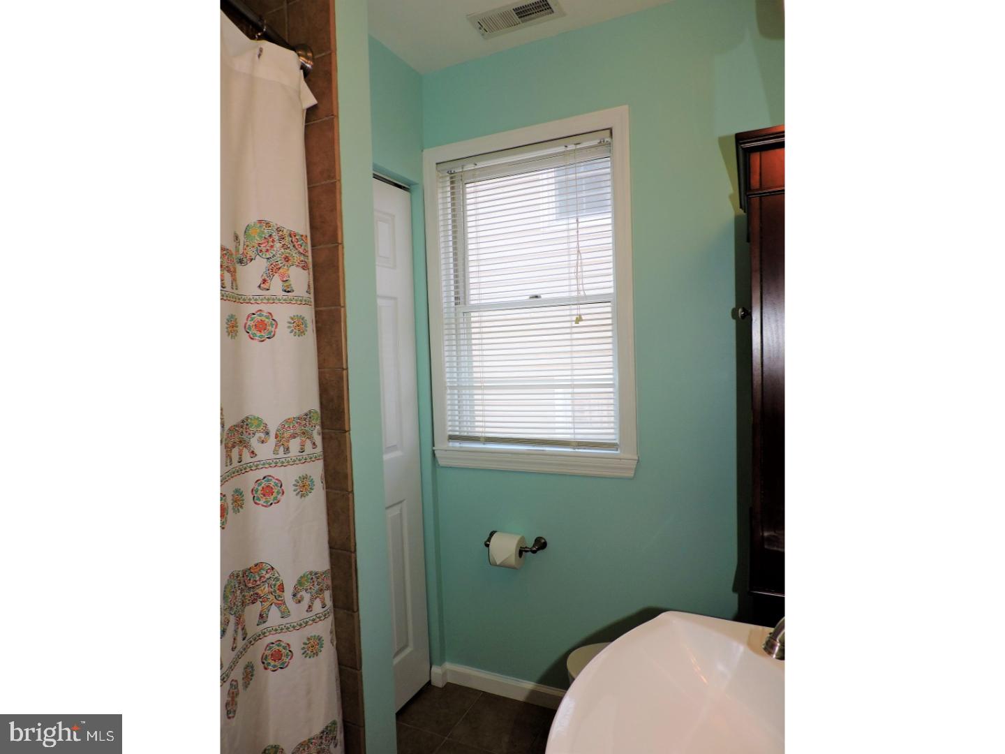 322 County Avenue Maple Shade, NJ 08052 - Photo 11 of 25 Gallery Image 11