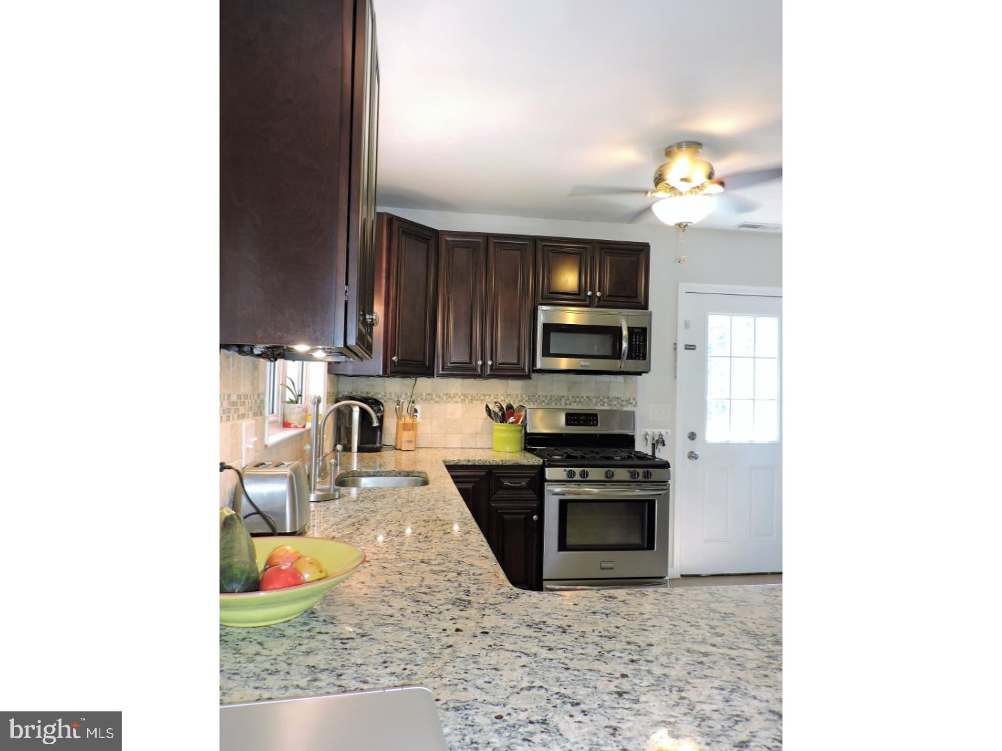 322 County Avenue Maple Shade, NJ 08052 - Photo 8 of 25 Gallery Image 8