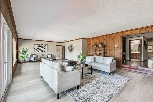 $1,199,900 | 8011 North Mobley Road, Odessa, FL 33556