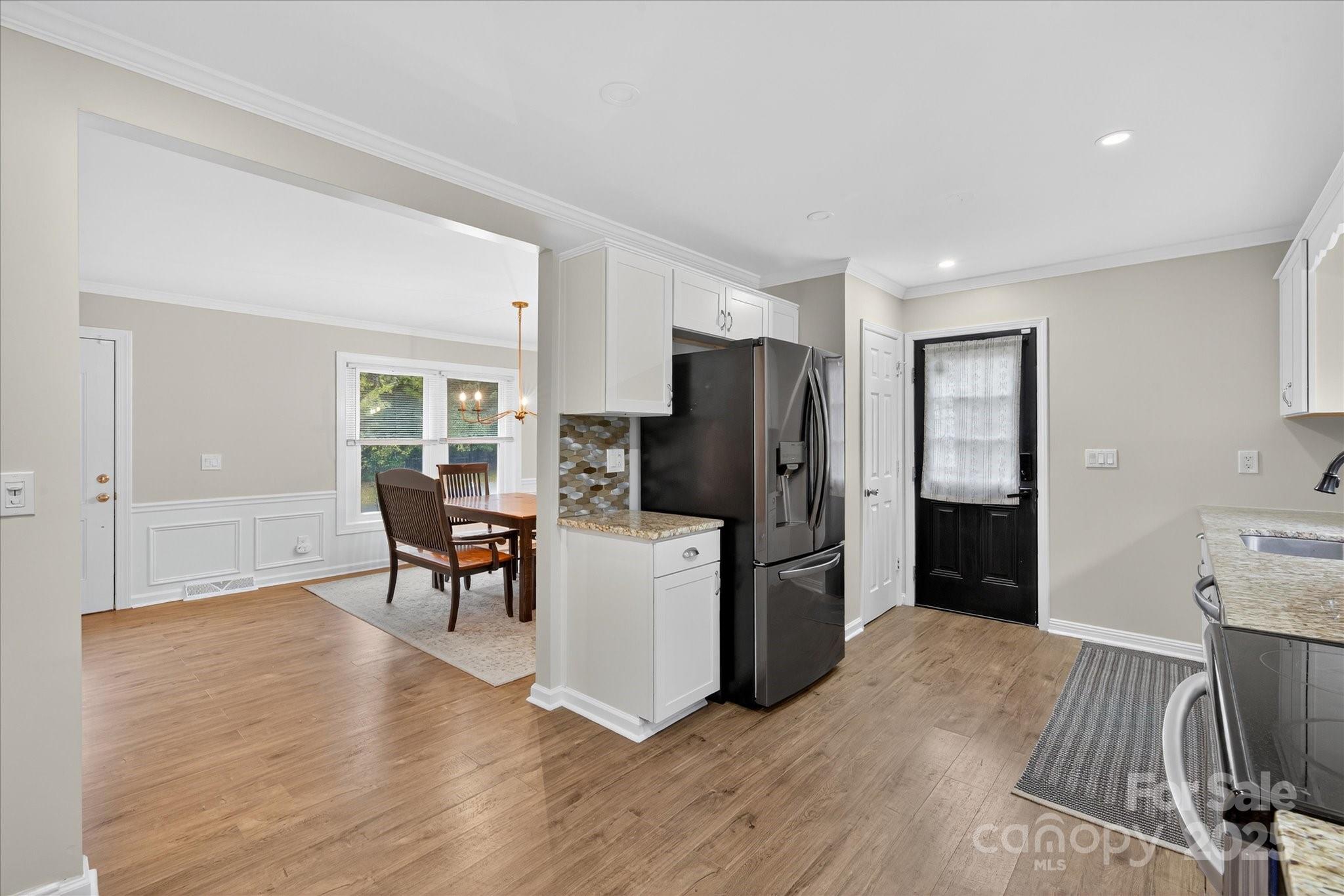 13423 Idlefield Lane Matthews, NC 28105 - Photo 9 of 26