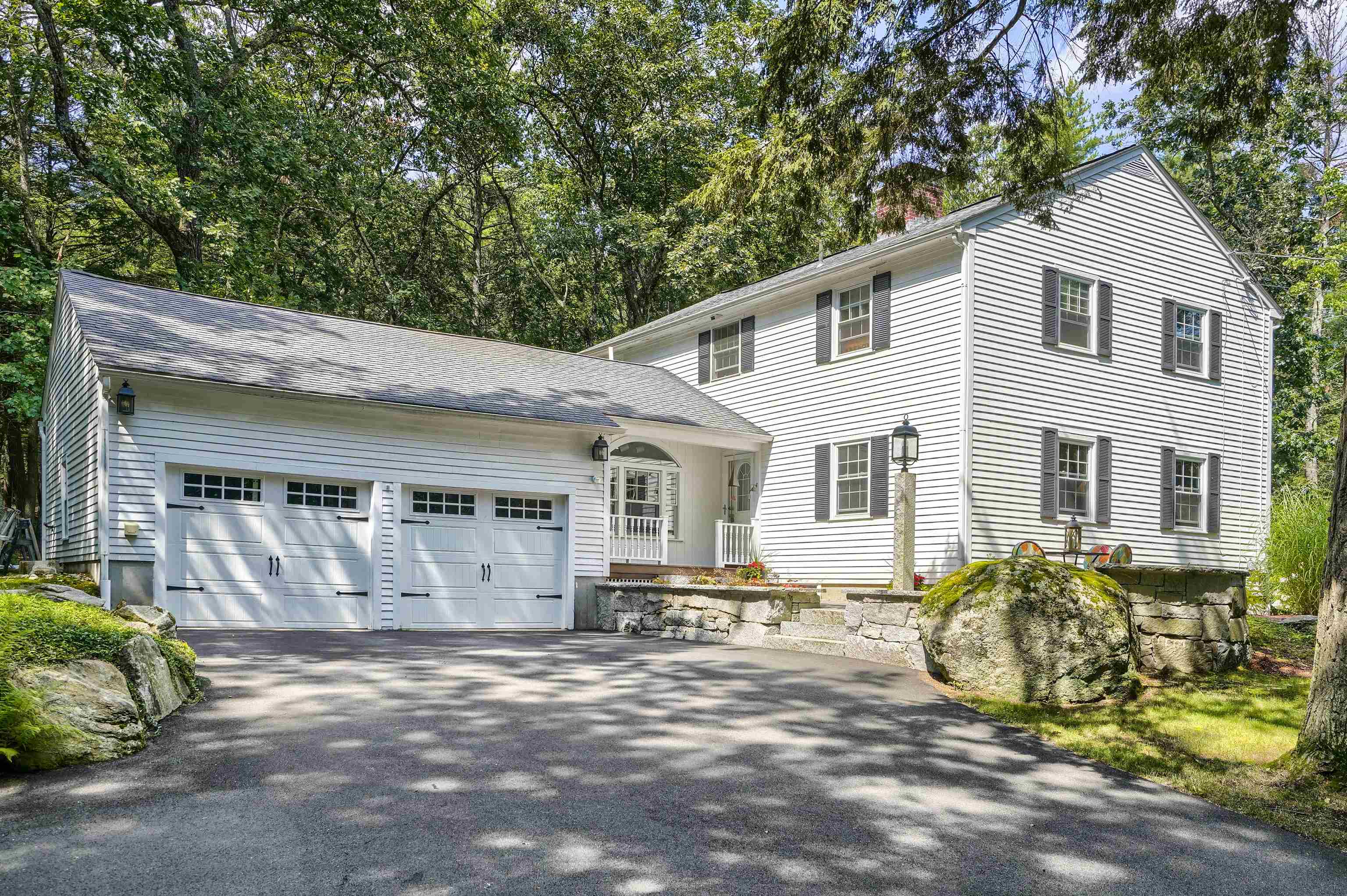 30 Manchester Road Amherst, NH 03031 - Photo 1 of 39