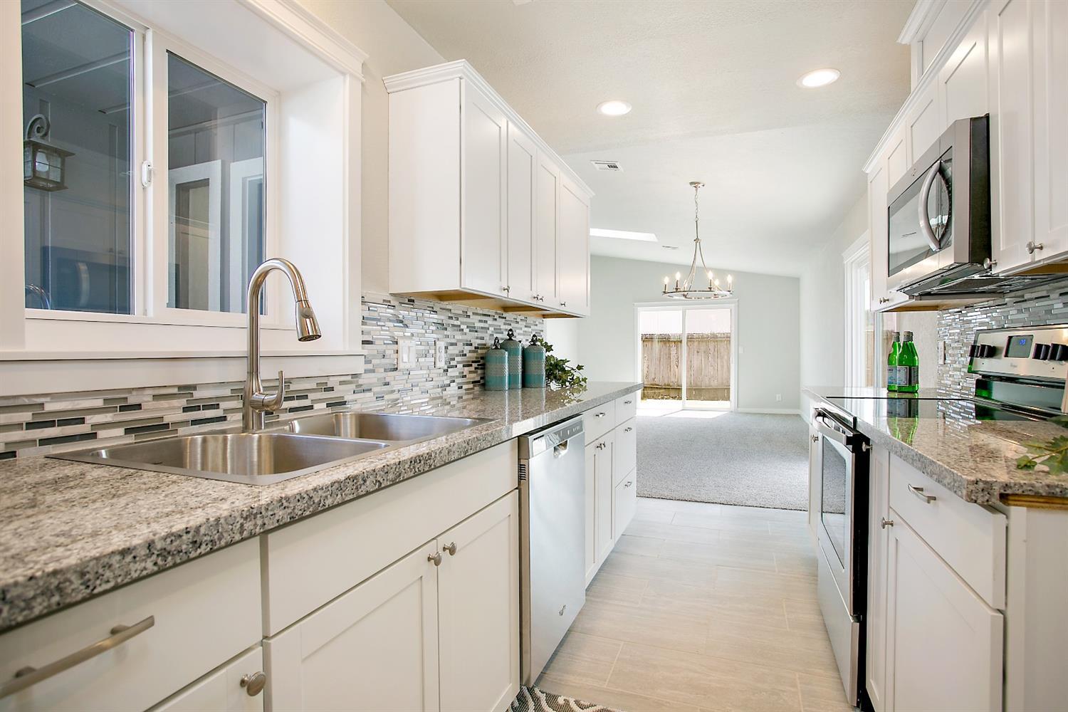 2561 Leonard Road Grants Pass, OR 97527 - Photo 11 of 20 Additional Photo