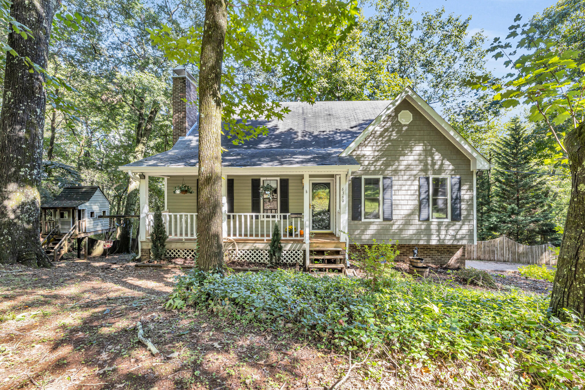 6360 Fairview Road Hixson, TN 37343 - Photo 1 of 33 4T1A0822