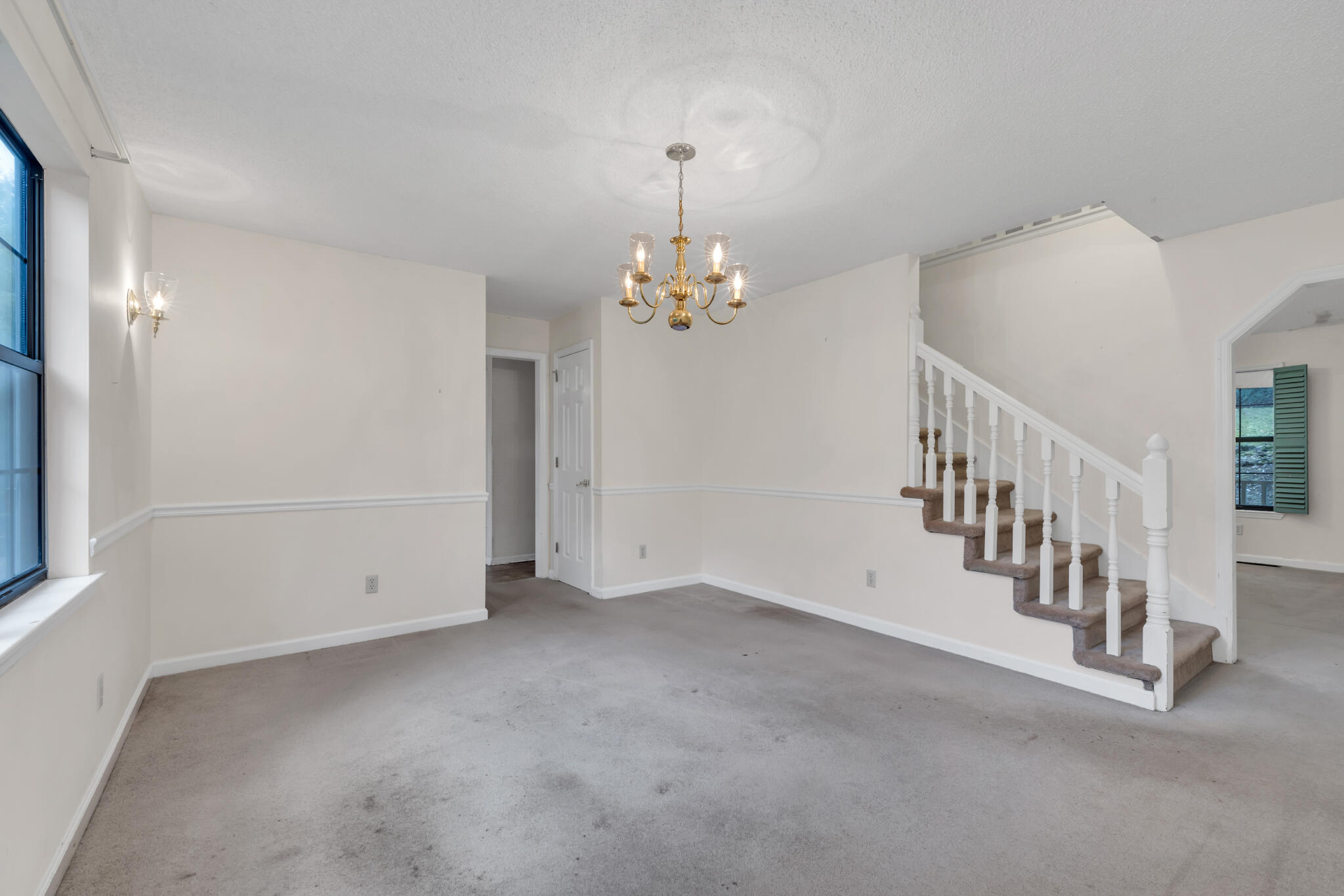 6360 Fairview Road Hixson, TN 37343 - Photo 7 of 33 4T1A0695