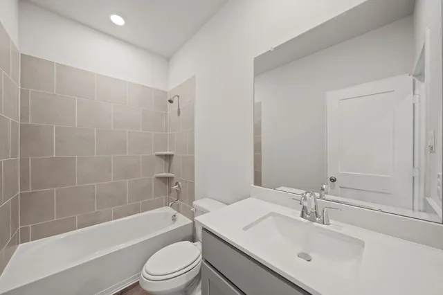 $309,900 | 10719 Blocker Court, Bryan, TX 77845