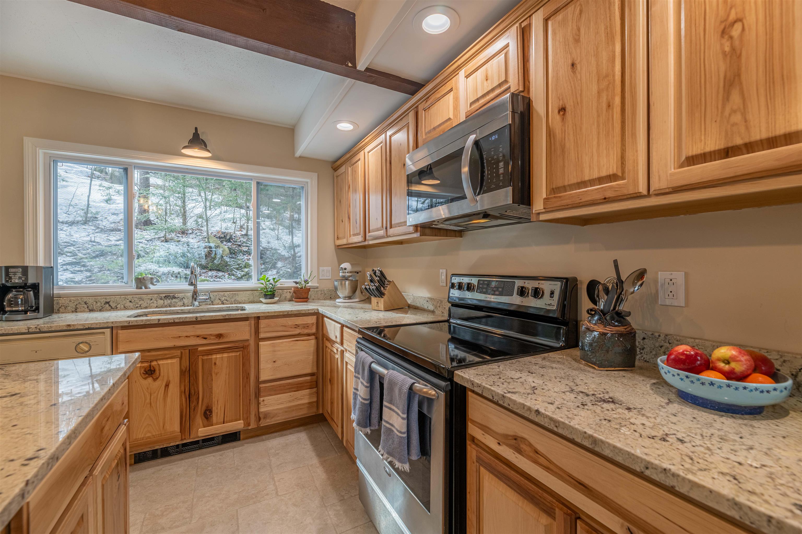 7 Stratton West Road, Unit 7 Winhall, VT 05340 - Photo 6 of 40 Gallery Image 6