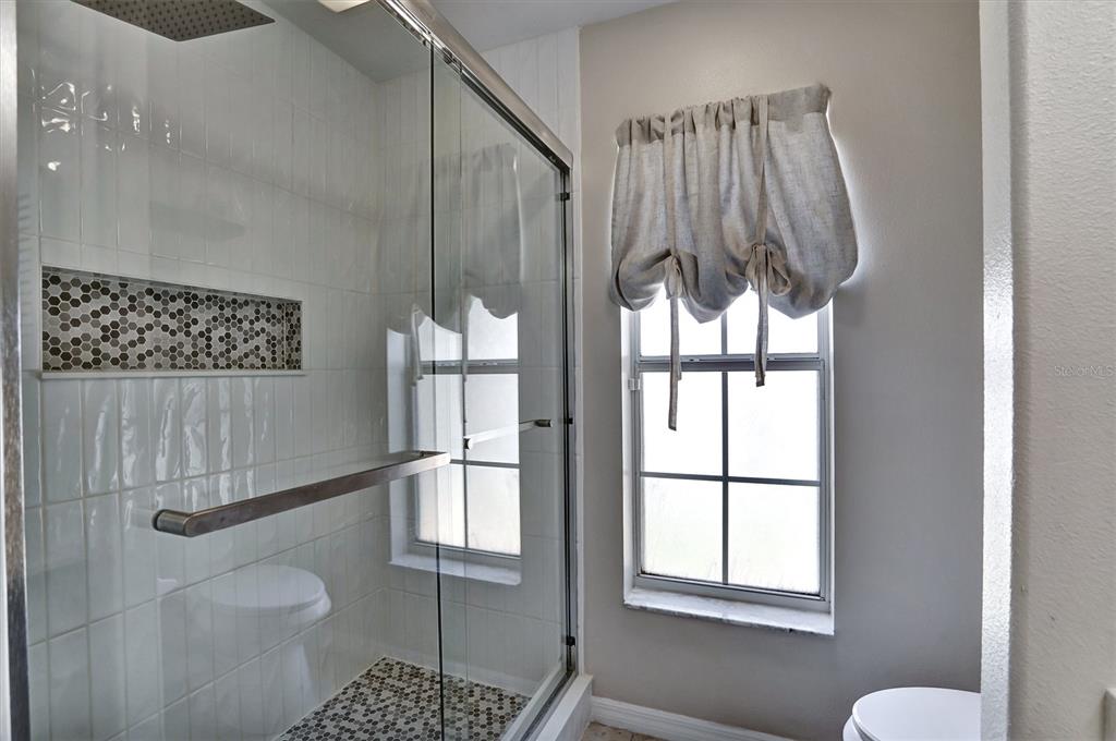 5010 Treasure Cay Road Tavares, FL 32778 - Photo 13 of 32 Gallery Image 13