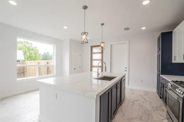 $895,000 | 616 West Dittmar Road, Austin, TX 78745