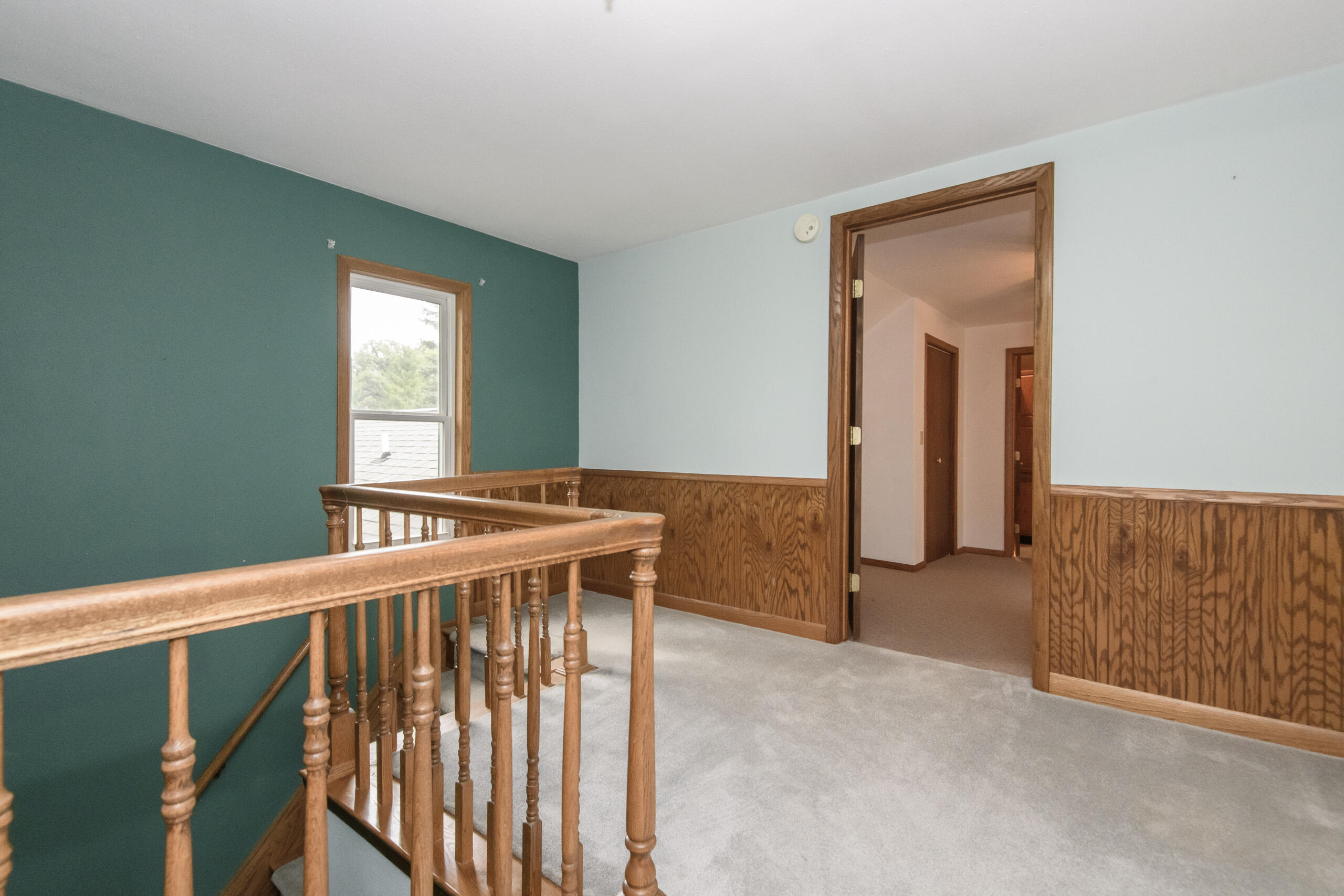 W3504 Conlon Road Hampden, WI 53925 - Photo 25 of 56 Upper Hallway