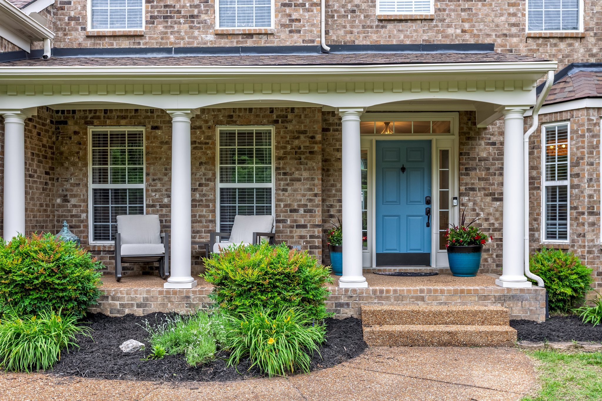 5048 Abington Ridge Lane Franklin, TN 37067 - Photo 4 of 64 a front view of a building
