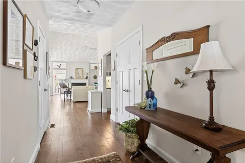 $749,900 | 55 Morningside Drive, North Kingstown, RI 02852