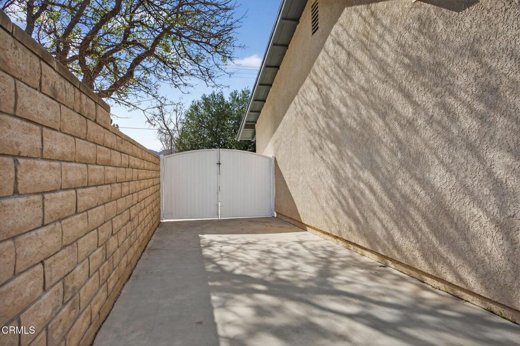 5995 Cochran Street Simi Valley, CA 93063 - Photo 21 of 22