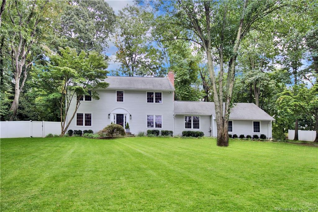 15 Wake Robin Road Westport, CT 06880 - Photo 1 of 1 Gallery Image 1