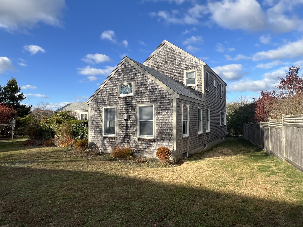 35 Vesper Lane Nantucket, MA 02554 - Photo 3 of 34