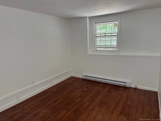 $4,000 | 515 Newtown Turnpike, Weston, CT 06883