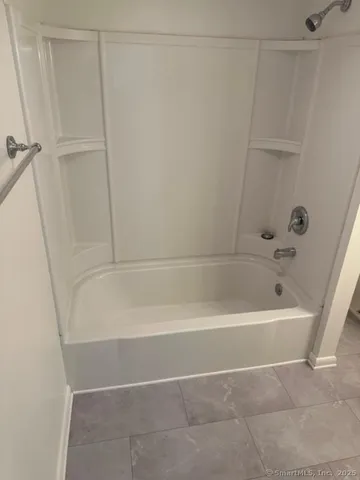 $4,000 | 515 Newtown Turnpike, Weston, CT 06883