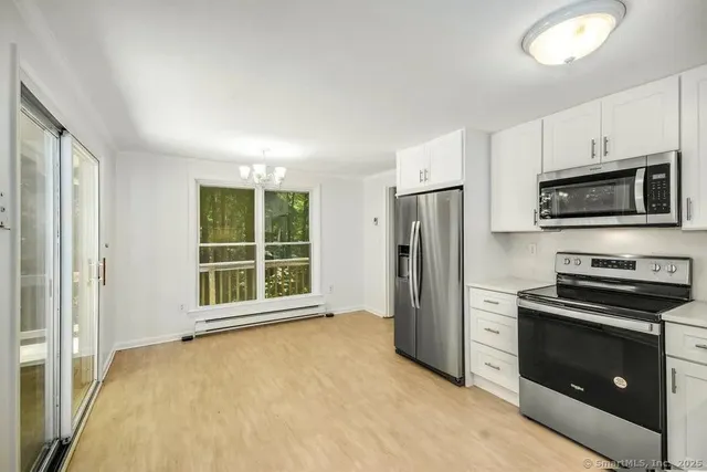 $4,000 | 515 Newtown Turnpike, Weston, CT 06883