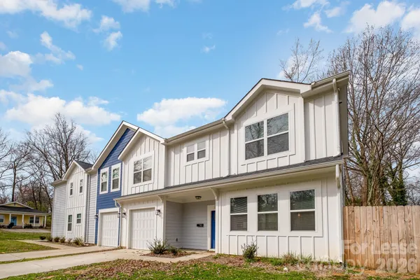 $2,245 | 2703 Wells Street, Charlotte, NC 28206
